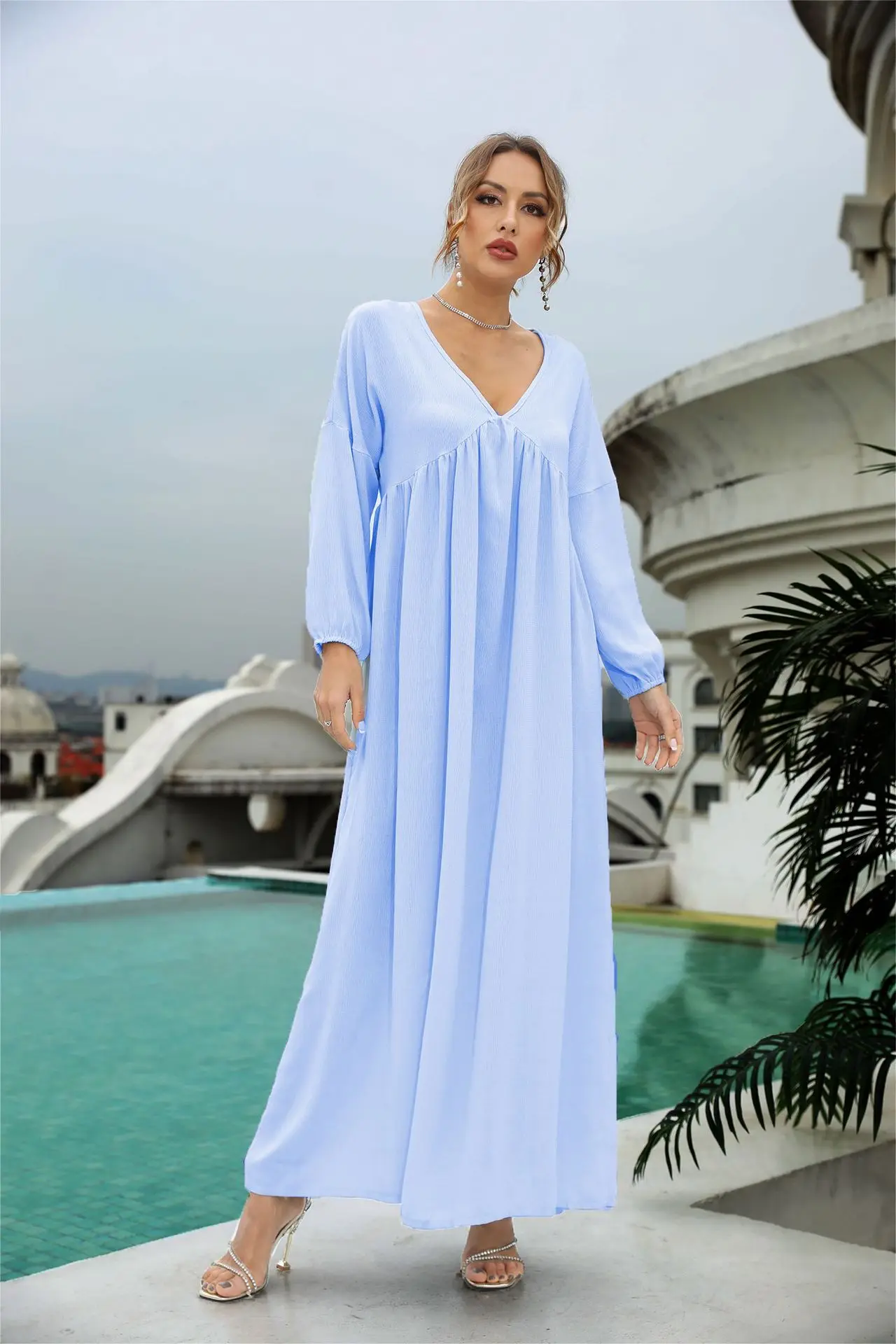 Весеннее новое платье 2023, Женская мода в европейском и американском стиле, Повседневное платье со свободным рукавом и V-образным вырезом, Длинное платье 3